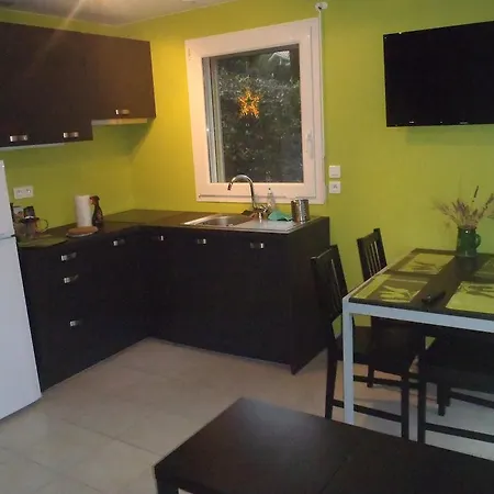 Les Chèvrefeuilles *